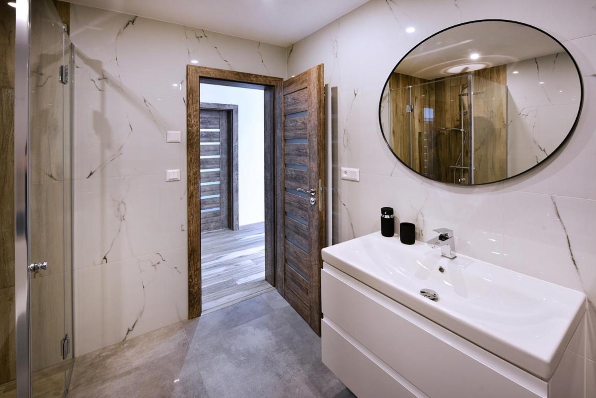 Apartmany Virbo Vrbov Bagian luar foto